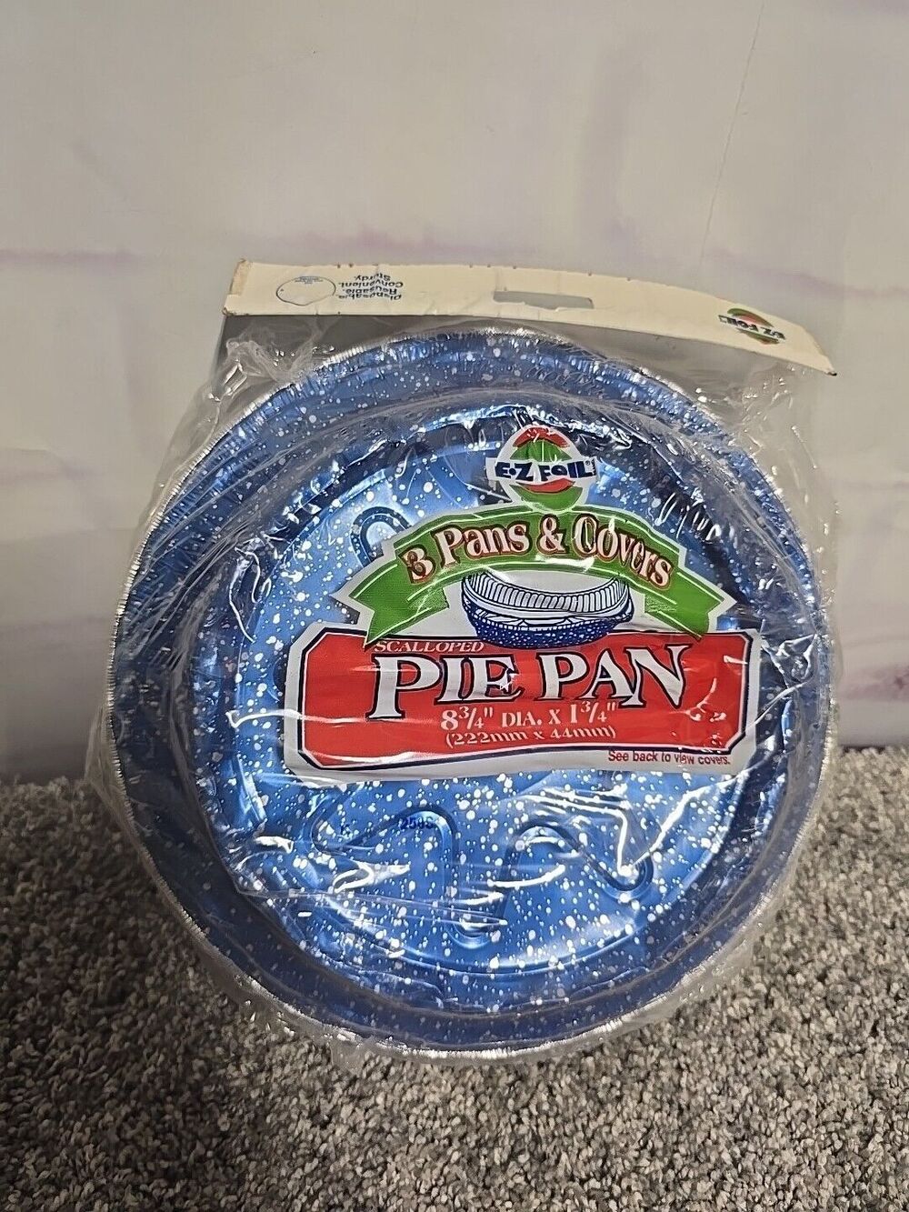 Vintage Blue EZ Foil 8-3/4 In. Deep Pie Pan (3-Count) Blue Speckled pattern